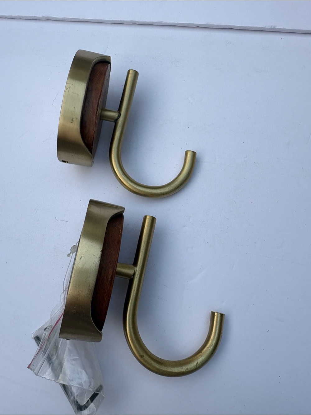 Set of 2 NWOT Anthropologie Elspeth Towel Hooks - Picture 11 of 13